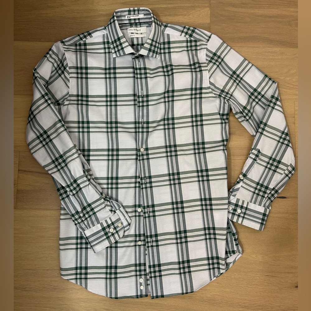 Calibrate Men’s dress shirt